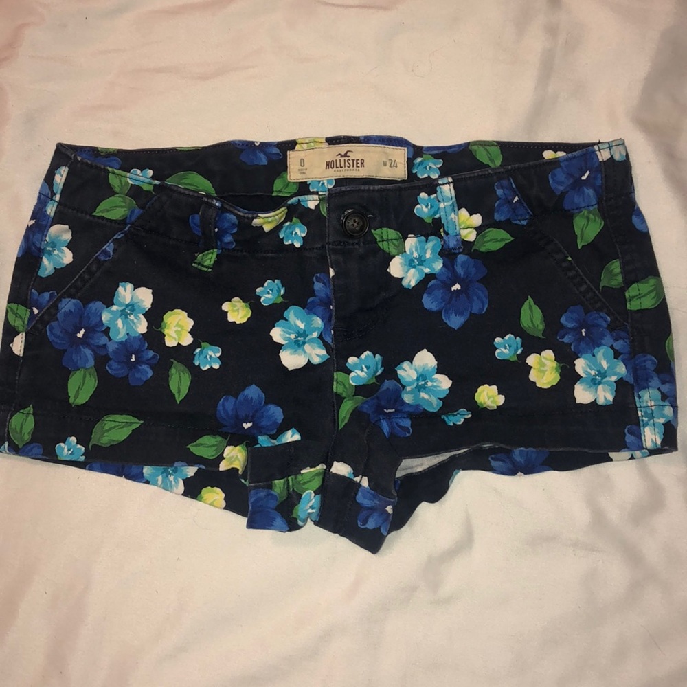 Hollister Flower Printed Shorts